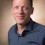 Universitair onderwijs moet AI omarmen, stelt hoogleraar Bas Donkers